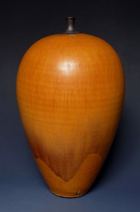 Porcelain Vase with satin matte glaze